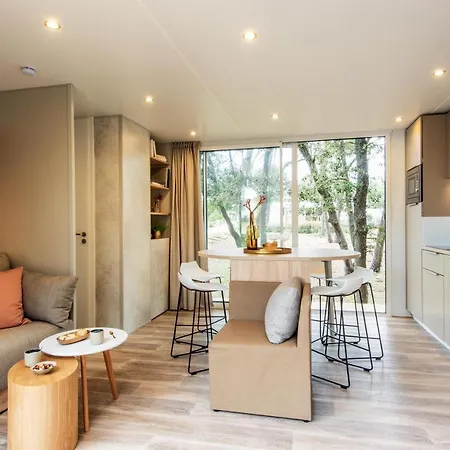 Camping M&v Langrune-sur-Mer